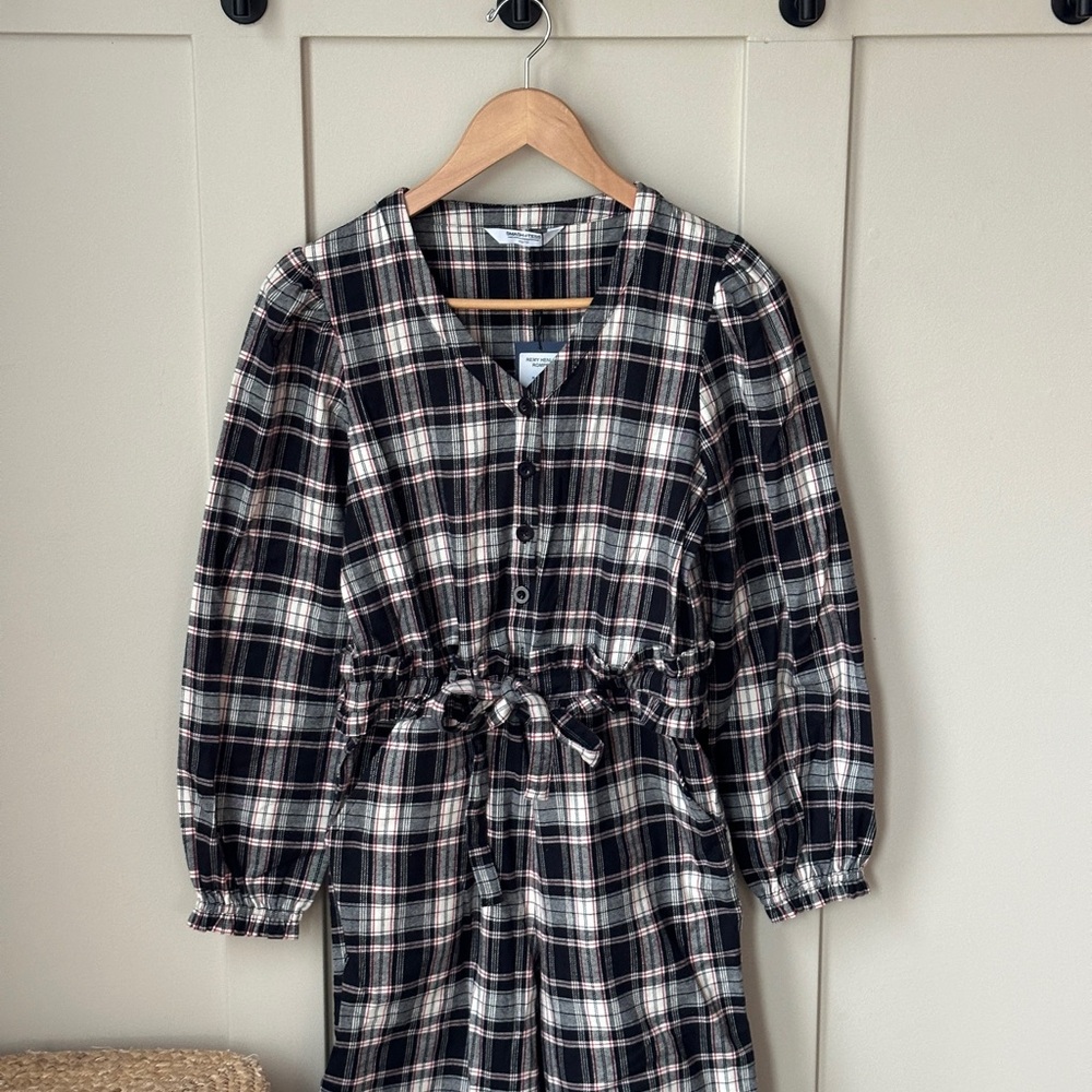 Smash and Tess Henley Romper Brand New Tags On XS - Picture 3 of 5